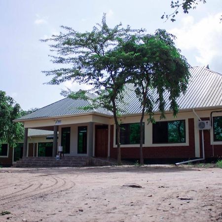 Mantis Lodge & Camping Site Morogoro Esterno foto